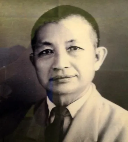 LORENZO UY